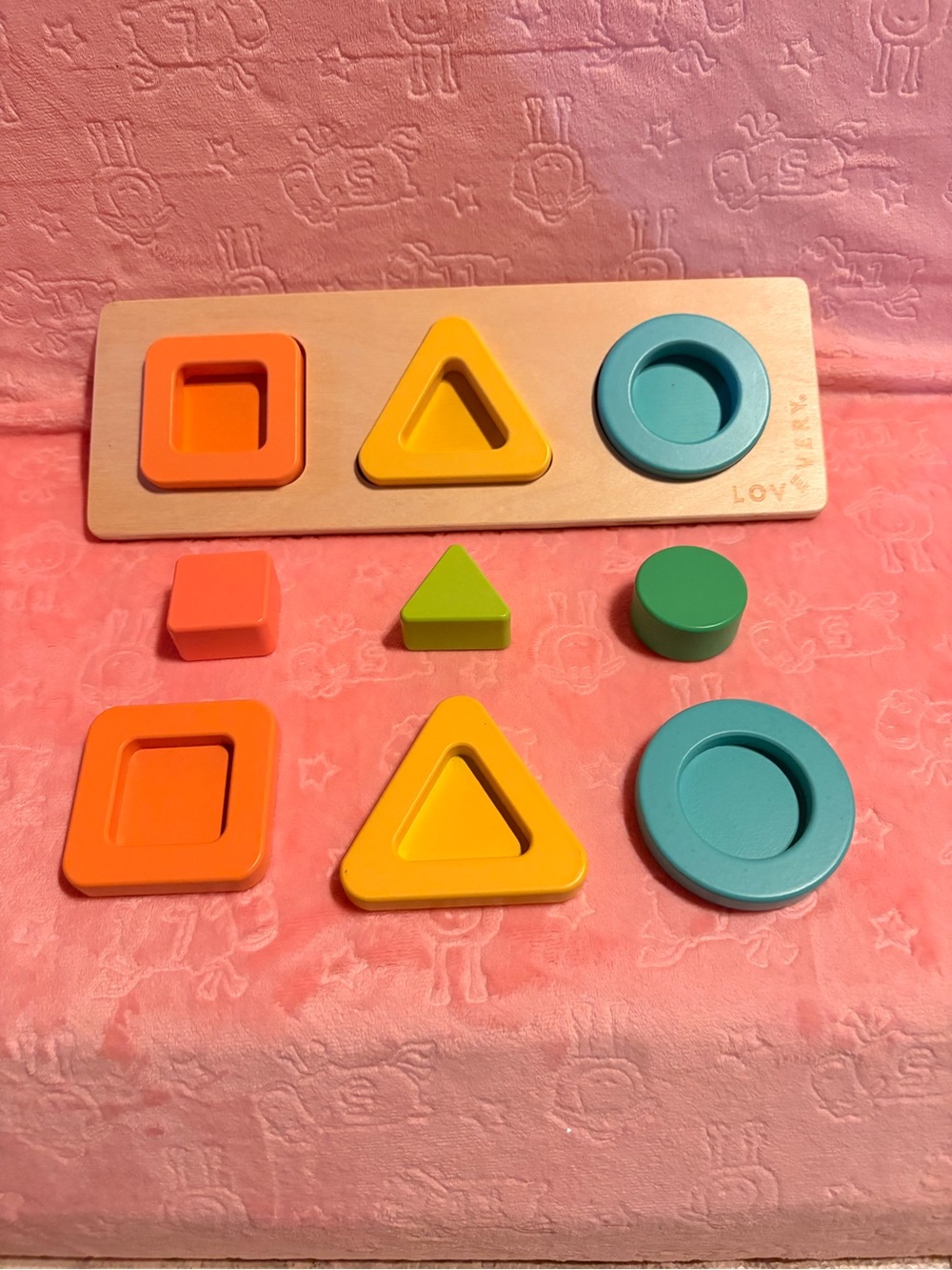 Lovevery toy bundle - Picture 2 of 9